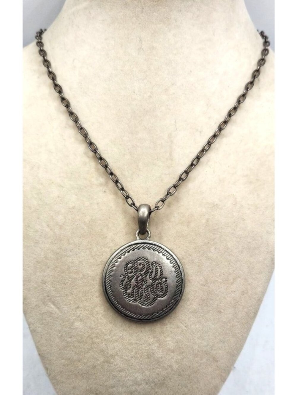 Antique Silver-Tone Round  Pendant  With Chain Engraved Design